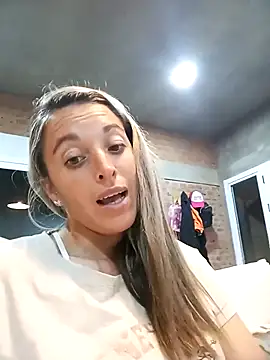 Snapshot of Heisi-Sex chatting on October 2025 12:27:01 AM Heisi-Sex online show from October 2025 12:27:01 AM