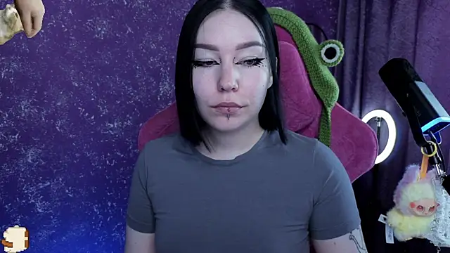 Snapshot of MargarettRose chatting on July 2026 03:45:02 AM MargarettRose online show from July 2026 03:45:02 AM