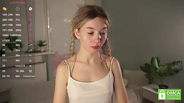 KristinLiesman online show from September 2025 02:17:02 PM