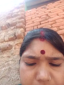Snapshot of Priya_tyagi chatting on September 2025 07:24:02 AM Priya tyagi online show from September 2025 07:24:02 AM