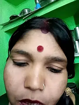 Snapshot of Priya_tyagi chatting on October 2025 03:13:01 PM Priya tyagi online show from October 2025 03:13:01 PM