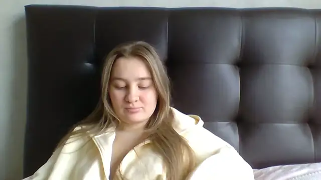 Karyllia online show from October 2025 09:29:02 AM