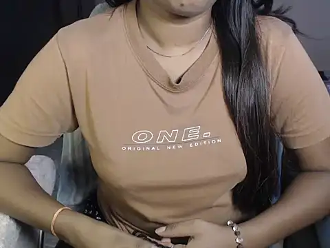 Snapshot of hot_riaa25 chatting on July 2026 05:45:01 PM hot riaa25 online show from July 2026 05:45:01 PM