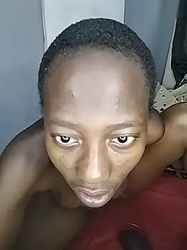 Melanin2002 online show from May 2026 10:33:01 AM