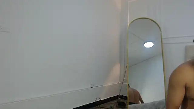 Snapshot of charlotte_dante212 chatting on December 2025 04:17:01 AM charlotte dante212 online show from December 2025 04:17:01 AM