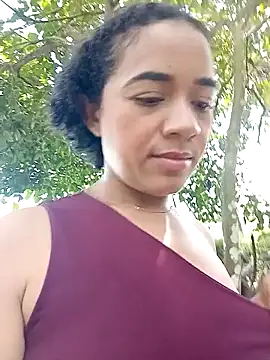 Snapshot of charlotte_dante212 chatting on December 2025 06:26:01 PM charlotte dante212 online show from December 2025 06:26:01 PM