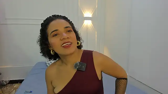 Snapshot of charlotte_dante212 chatting on March 2026 04:20:02 AM charlotte dante212 online show from March 2026 04:20:02 AM