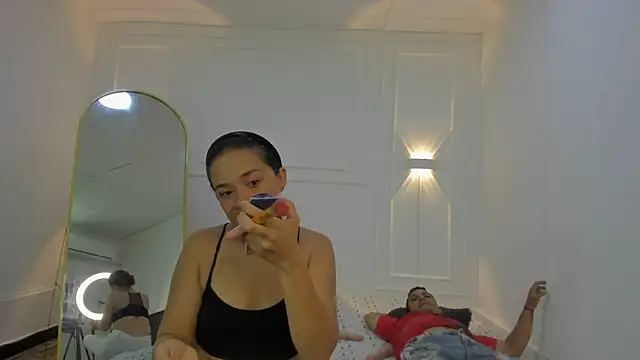 Snapshot of charlotte_dante212 chatting on March 2026 05:03:02 AM charlotte dante212 online show from March 2026 05:03:02 AM