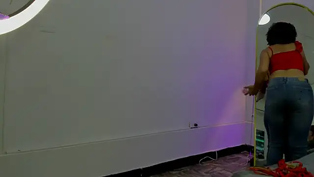 Snapshot of charlotte_dante212 chatting on April 2026 03:44:02 AM charlotte dante212 online show from April 2026 03:44:02 AM