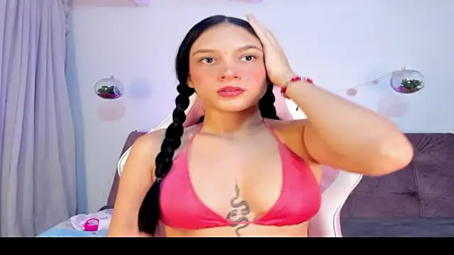 violet 77711 online show from December 2025 11:45:01 PM