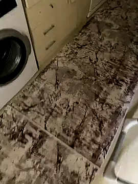 Snapshot of banuemre28 chatting on October 2025 07:07:02 AM banuemre28 online show from October 2025 07:07:02 AM