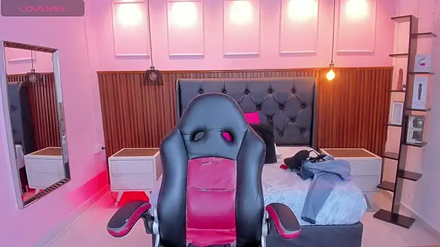 ladymercury1 online show from October 2025 07:22:01 PM