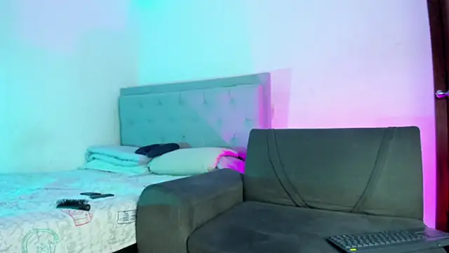 twinkDuohot online show from April 2026 10:20:01 PM