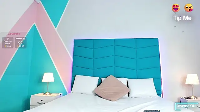  mia foxx online show from September 2025 07:58:02 PM