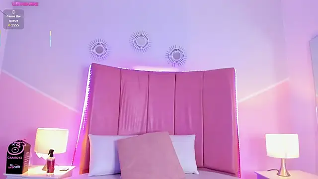  mia foxx online show from September 2025 08:02:02 PM