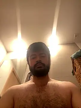 Snapshot of Agusmini chatting on January 2026 11:31:01 PM Agusmini online show from January 2026 11:31:01 PM