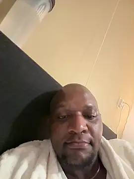 Snapshot of DapplingGesture chatting on February 2026 03:18:01 AM DapplingGesture online show from February 2026 03:18:01 AM