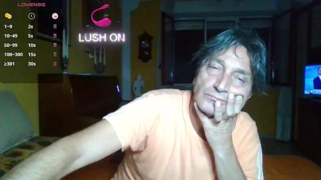 Snapshot of lattediyak chatting on July 2026 01:41:01 AM lattediyak online show from July 2026 01:41:01 AM