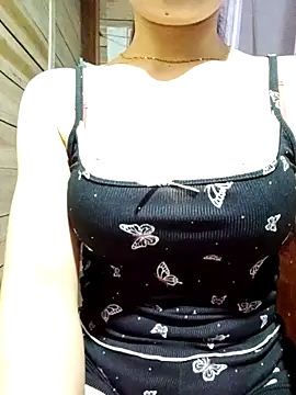 LucyyLy online show from November 2025 11:27:02 PM