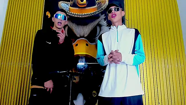 Dante Brown1  online show from October 2025 08:30:02 PM