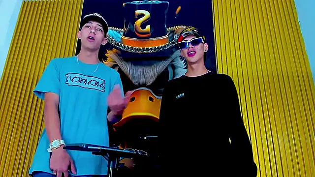 Dante Brown1  online show from October 2025 08:53:02 PM