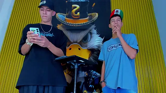 Dante Brown1  online show from October 2025 09:04:02 PM