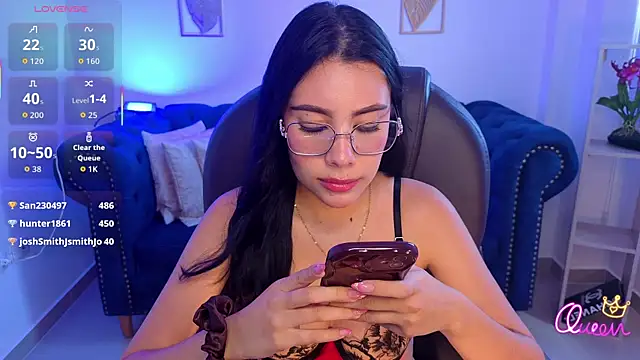 Snapshot of amara_foxx chatting on June 2026 06:46:02 PM amara foxx online show from June 2026 06:46:02 PM
