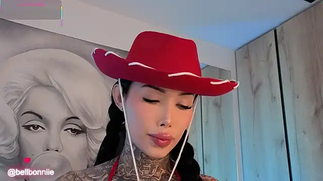 belllbonniie online show from October 2025 08:52:02 PM