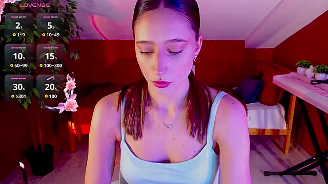 RioEstrella online show from September 2025 03:27:02 PM