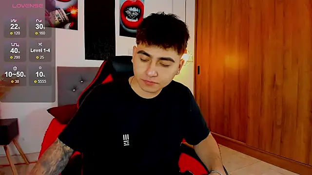 Nicolas James Sc online show from January 2026 01:02:02 PM