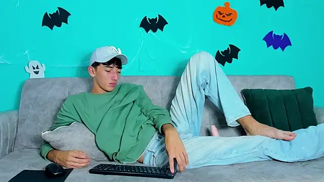 Maikol Ortiz online show from October 2025 01:13:01 PM