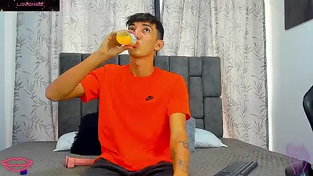 Maikol Ortiz online show from January 2026 01:59:02 PM