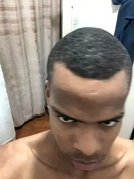 Snapshot of criss_zuri chatting on February 2026 10:15:02 AM criss zuri online show from February 2026 10:15:02 AM