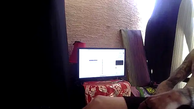 Snapshot of WWGD69 chatting on May 2026 09:52:01 PM WWGD69 online show from May 2026 09:52:01 PM