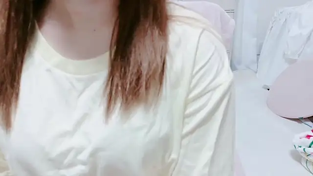 Snapshot of Hanachan_Gcup_ chatting on October 2025 11:38:01 AM Hanachan Gcup online show from October 2025 11:38:01 AM