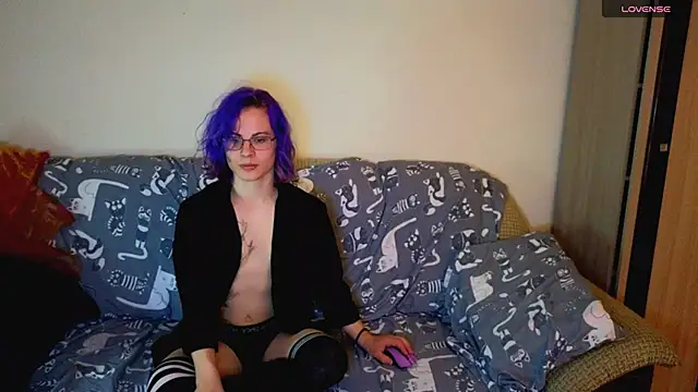 Snapshot of SparkyFerret chatting on June 2026 08:13:02 PM SparkyFerret online show from June 2026 08:13:02 PM
