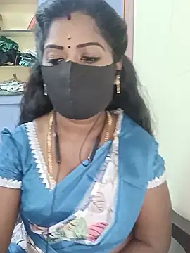 Snapshot of tamilammukuttyy chatting on July 2026 01:50:02 PM tamilammukuttyy online show from July 2026 01:50:02 PM