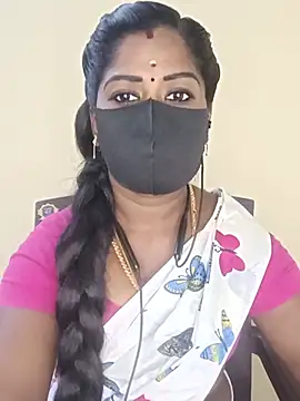 Snapshot of tamilammukuttyy chatting on July 2026 05:04:02 AM tamilammukuttyy online show from July 2026 05:04:02 AM
