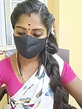 Snapshot of tamilammukuttyy chatting on July 2026 03:03:02 PM tamilammukuttyy online show from July 2026 03:03:02 PM
