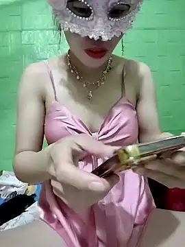 Tin tanny online show from November 2025 01:06:02 AM