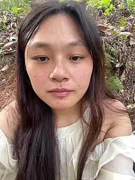 mai-xinh online show from December 2025 04:52:02 AM