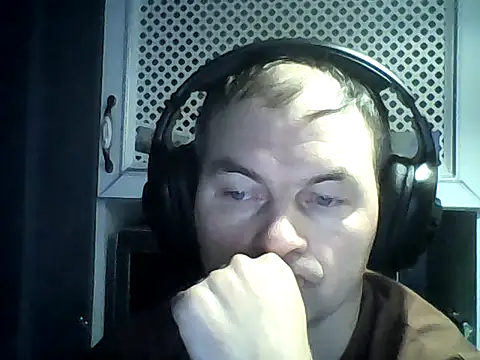 SummerArthur online show from September 2025 06:11:02 PM