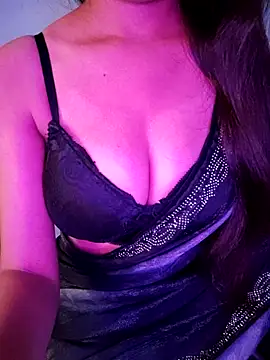 Snapshot of queen_visakha chatting on October 2025 06:11:01 AM queen visakha online show from October 2025 06:11:01 AM