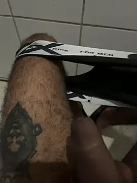 FromVnz online show from December 2025 01:59:02 PM