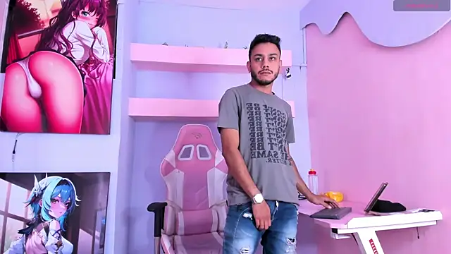Boss Domiinator online show from June 2026 12:44:02 PM