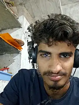 jitendra5834 online show from December 2025 05:27:01 AM