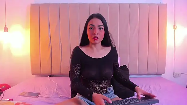 escar let online show from April 2026 07:07:01 PM