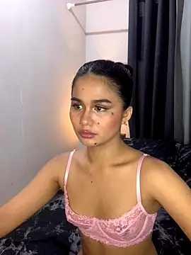 AngelHille online show from October 2025 04:19:01 PM