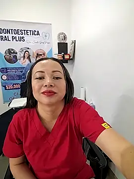 Madisson-04  online show from November 2025 03:22:01 PM