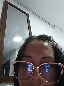 Snapshot of MiaForever1 chatting on June 2026 10:58:02 PM MiaForever1 online show from June 2026 10:58:02 PM